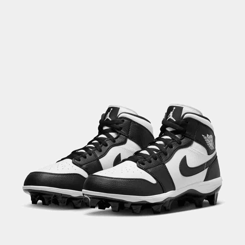 Front view of the Men's Jordan 1 Mid TD Football Cleats.