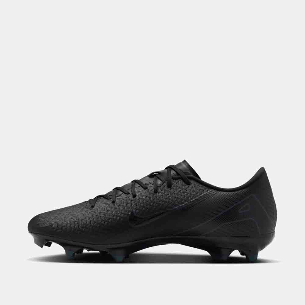 Side medial view of the Nike Mercurial Vapor 16 Academy Soccer Cleats.