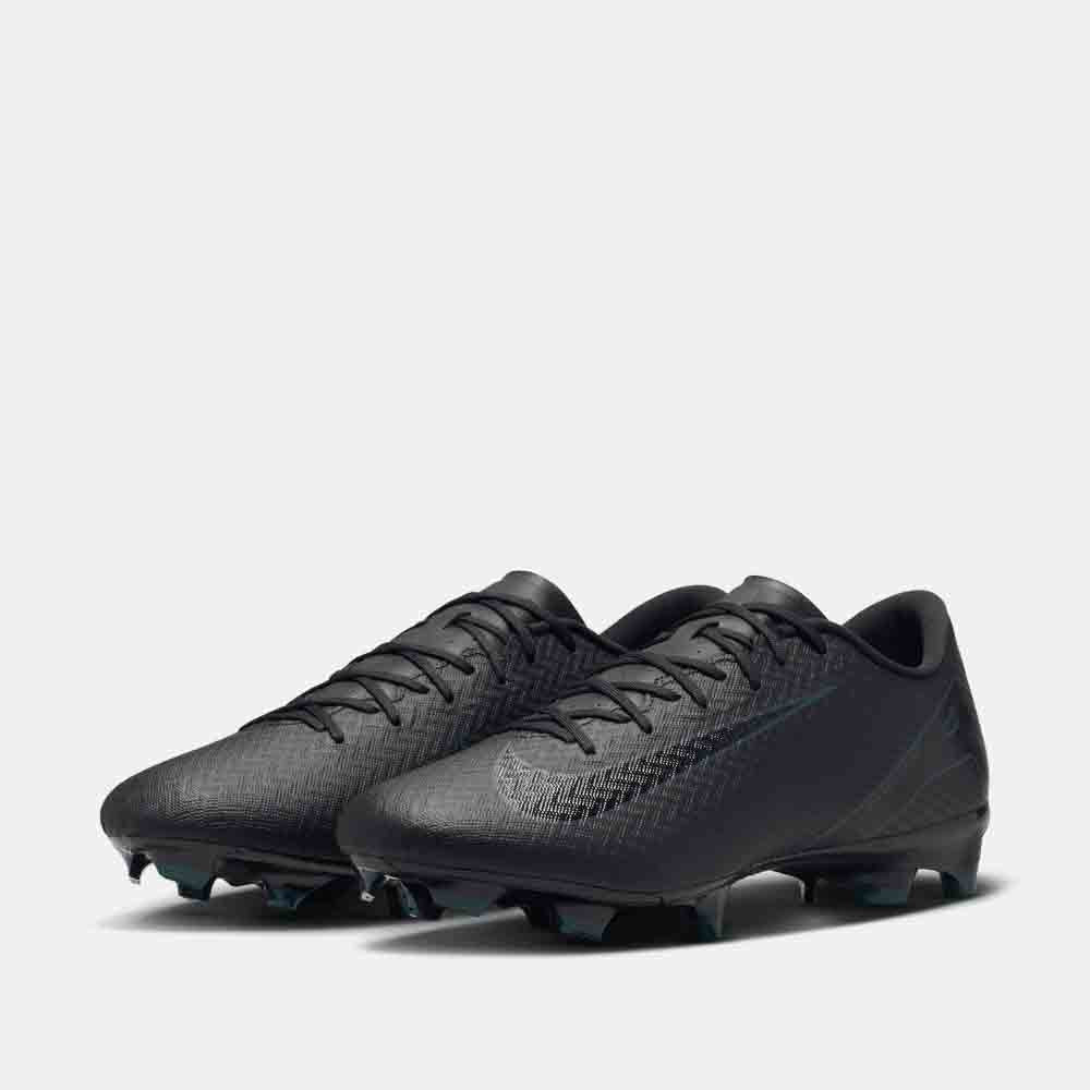 Front view of the Nike Mercurial Vapor 16 Academy Soccer Cleats.