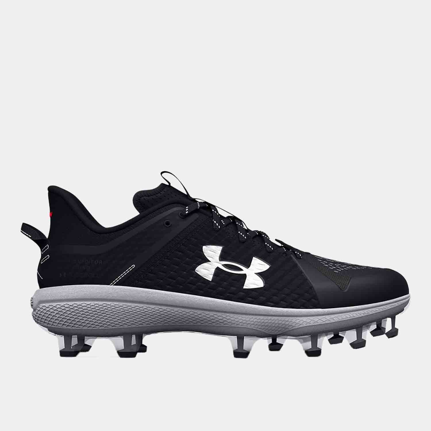 Side view of Men's UA Yard Low MT TPU Baseball Cleats.