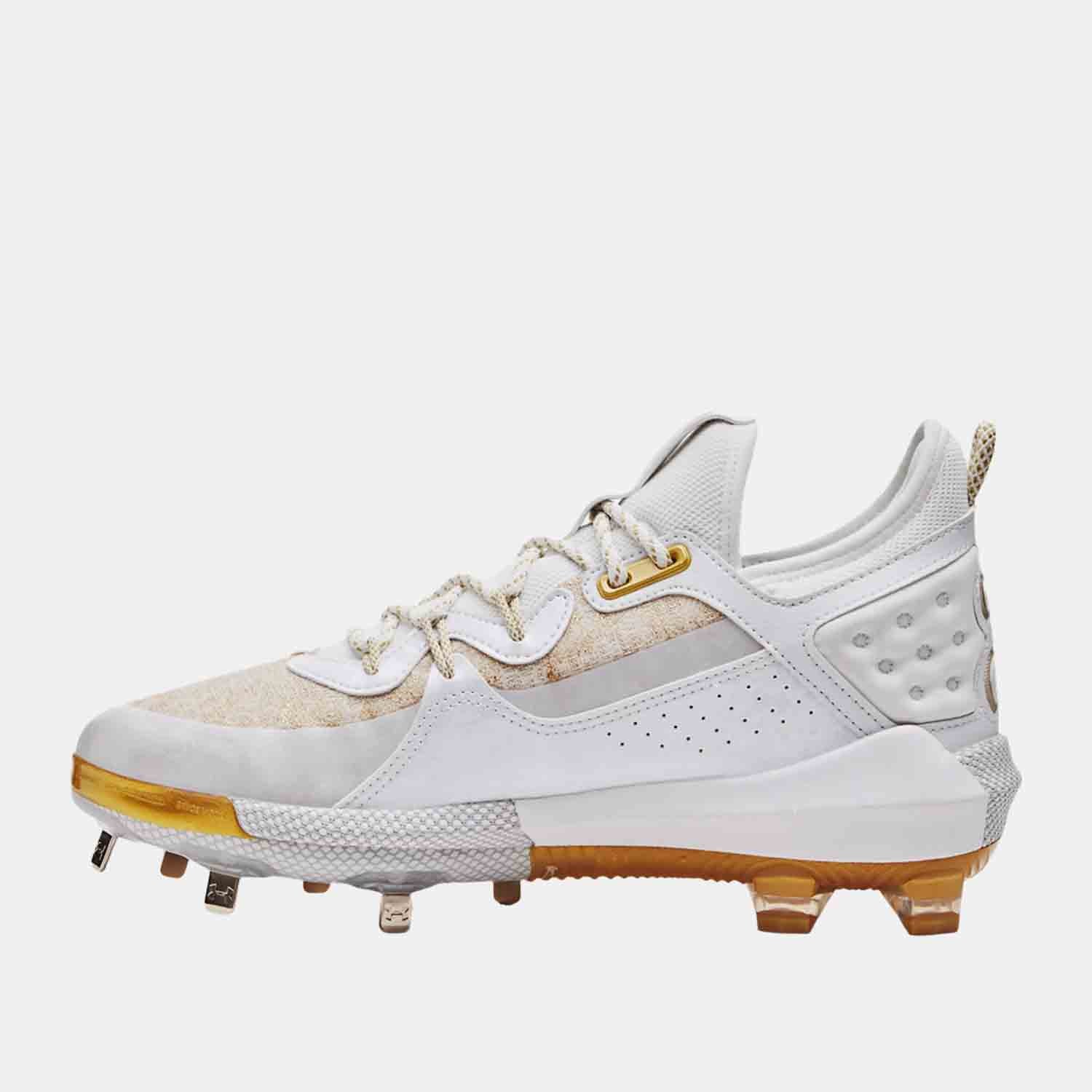 Side medial view of Men's UA Harper 8 Low ST Metal Baseball Cleats.