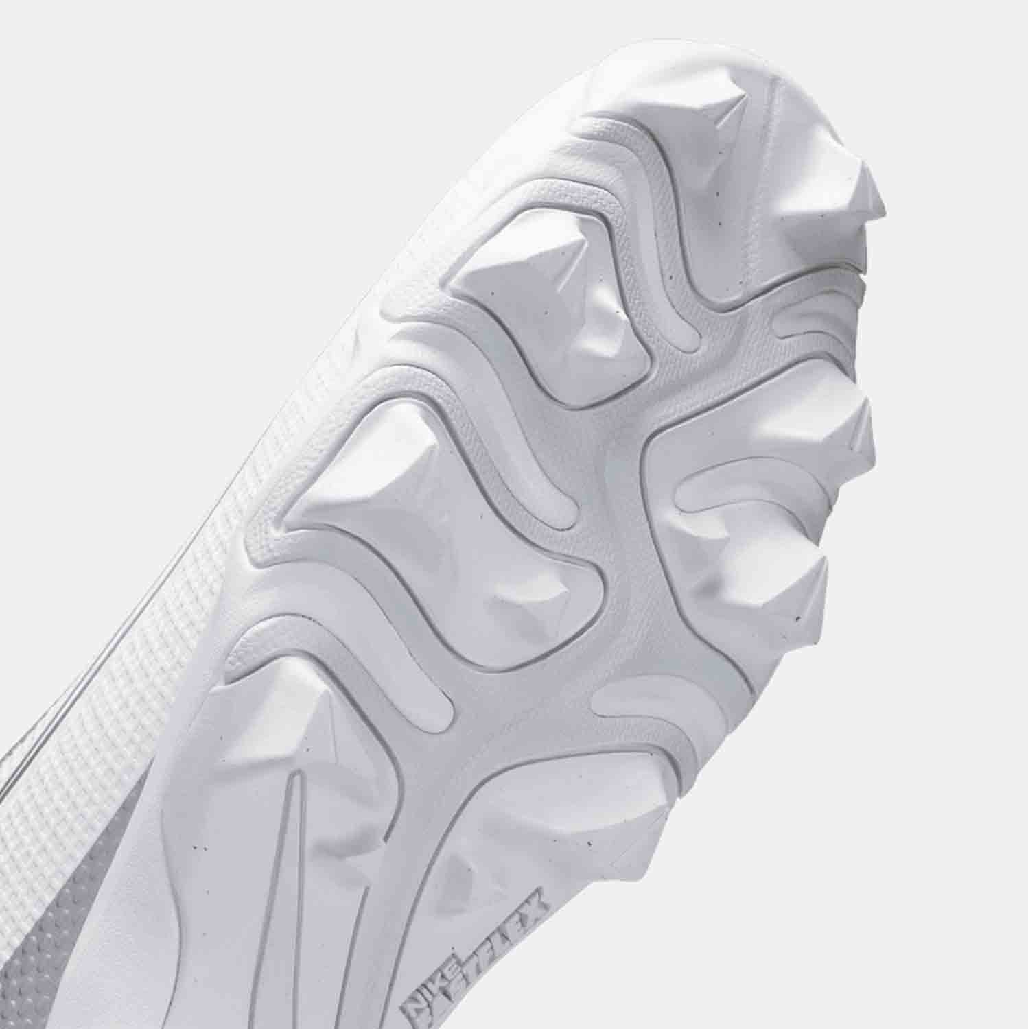 Bottom view of the Men's Nike Vapor Edge Shark 2 Football Cleats.