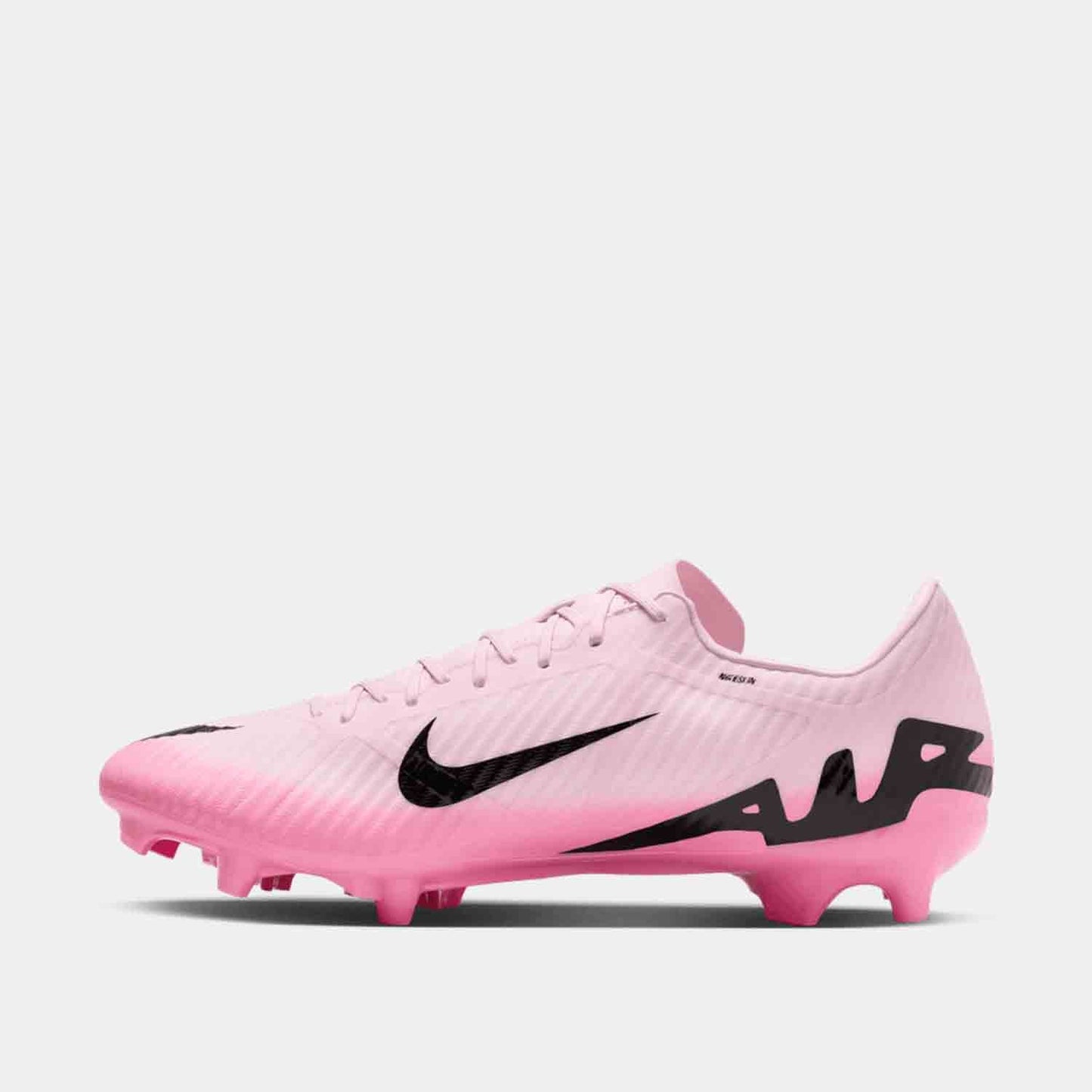 Nike Mercurial Vapor 15 Academy Soccer Cleats