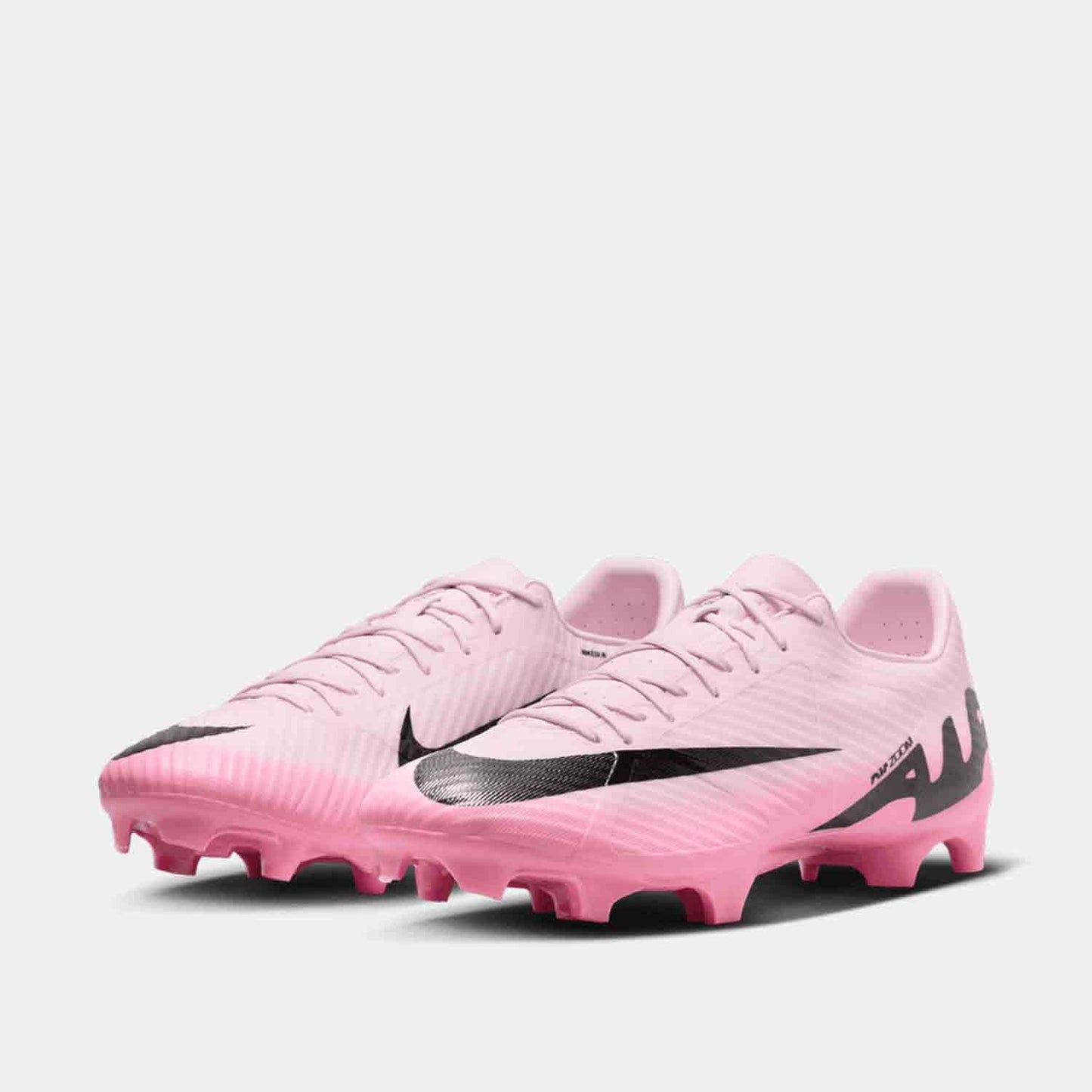 Nike Mercurial Vapor 15 Academy Soccer Cleats