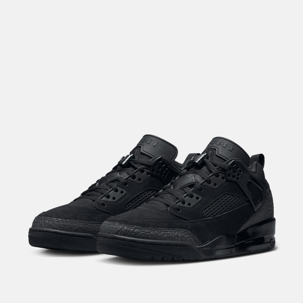 Front view of the Men's Jordan Spizike Low.