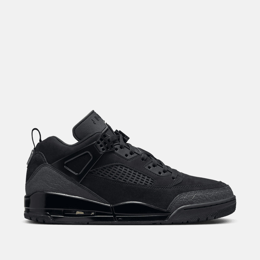 Side view of the Men's Jordan Spizike Low.
