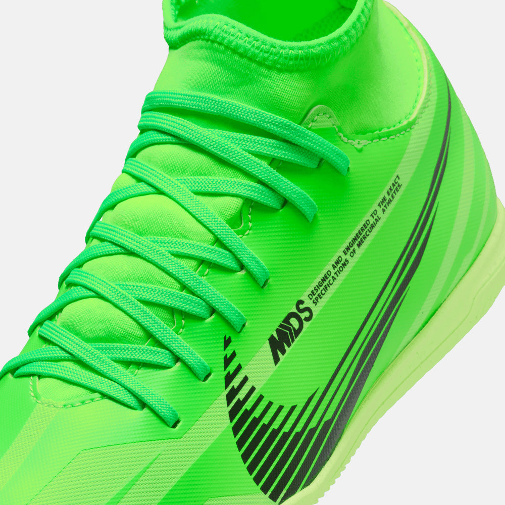 Up close, front view of the Kids' Nike Jr. Superfly 9 Mercurial Dream Speed Indoor Soccer Shoes.